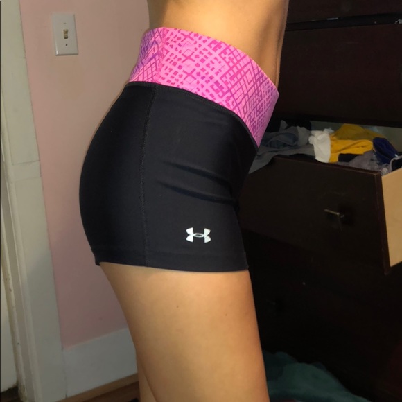 Under Amour spandex - Picture 2 of 3